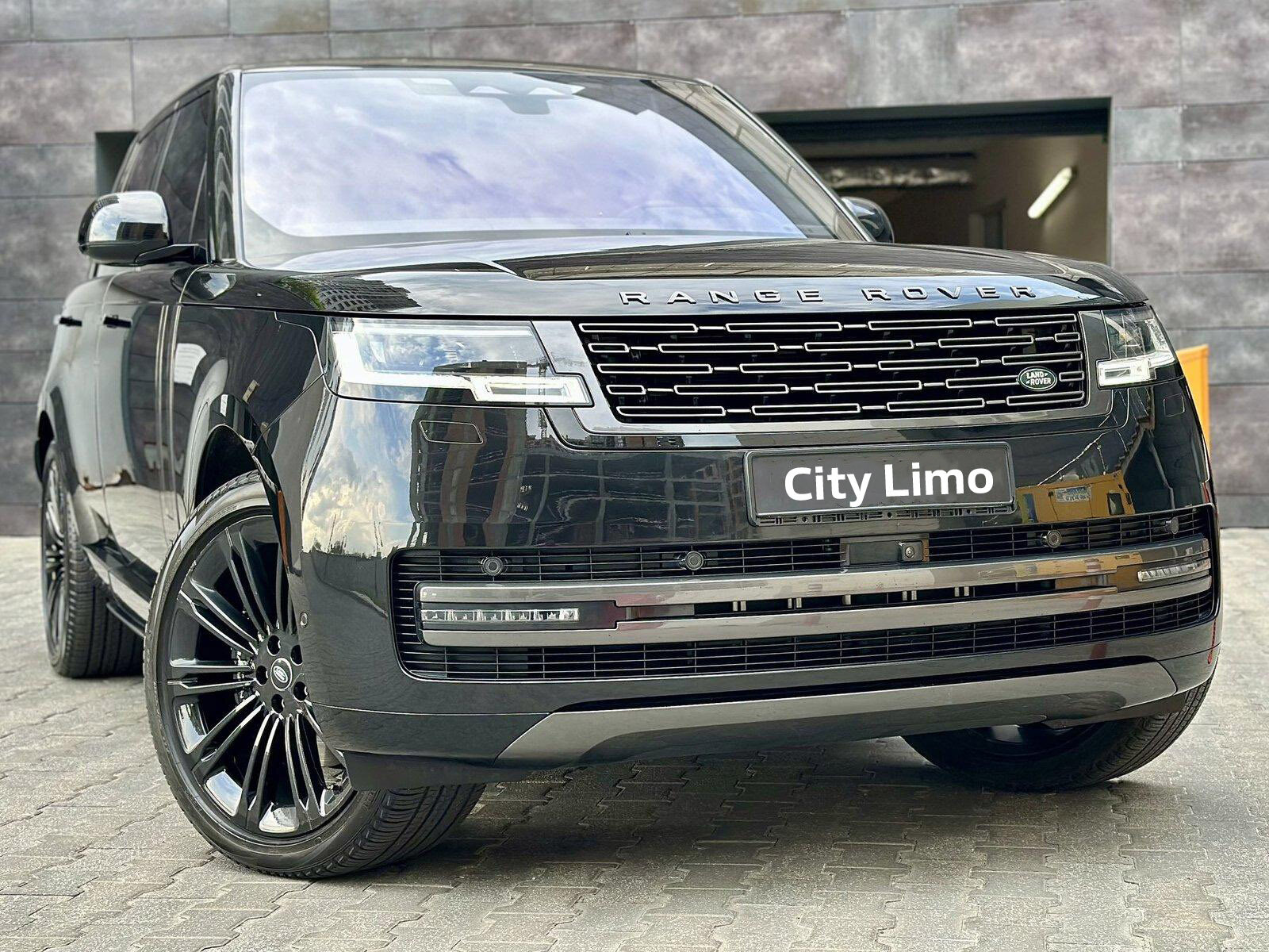 Range Rover Limo Hire - City Limo